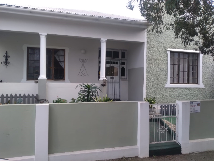 4 Bedroom Property for Sale in Richmond Hill Eastern Cape